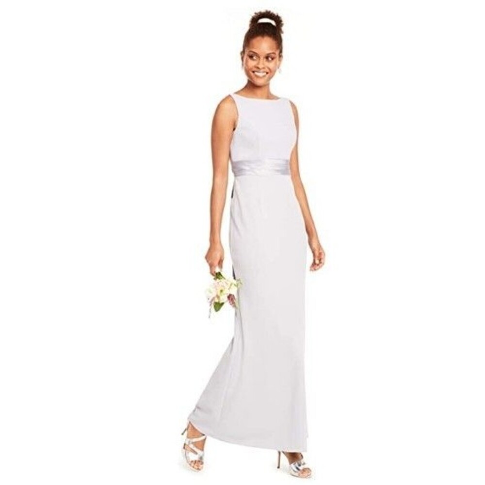 Women’s Formal Dress Knit Crepe Size 2 Bridal Silver Color Adrianna Papell